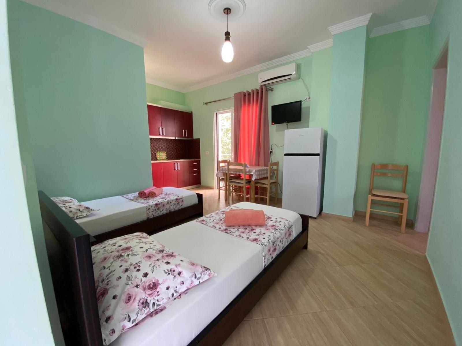Vila Garden Ksamil Bagian luar foto