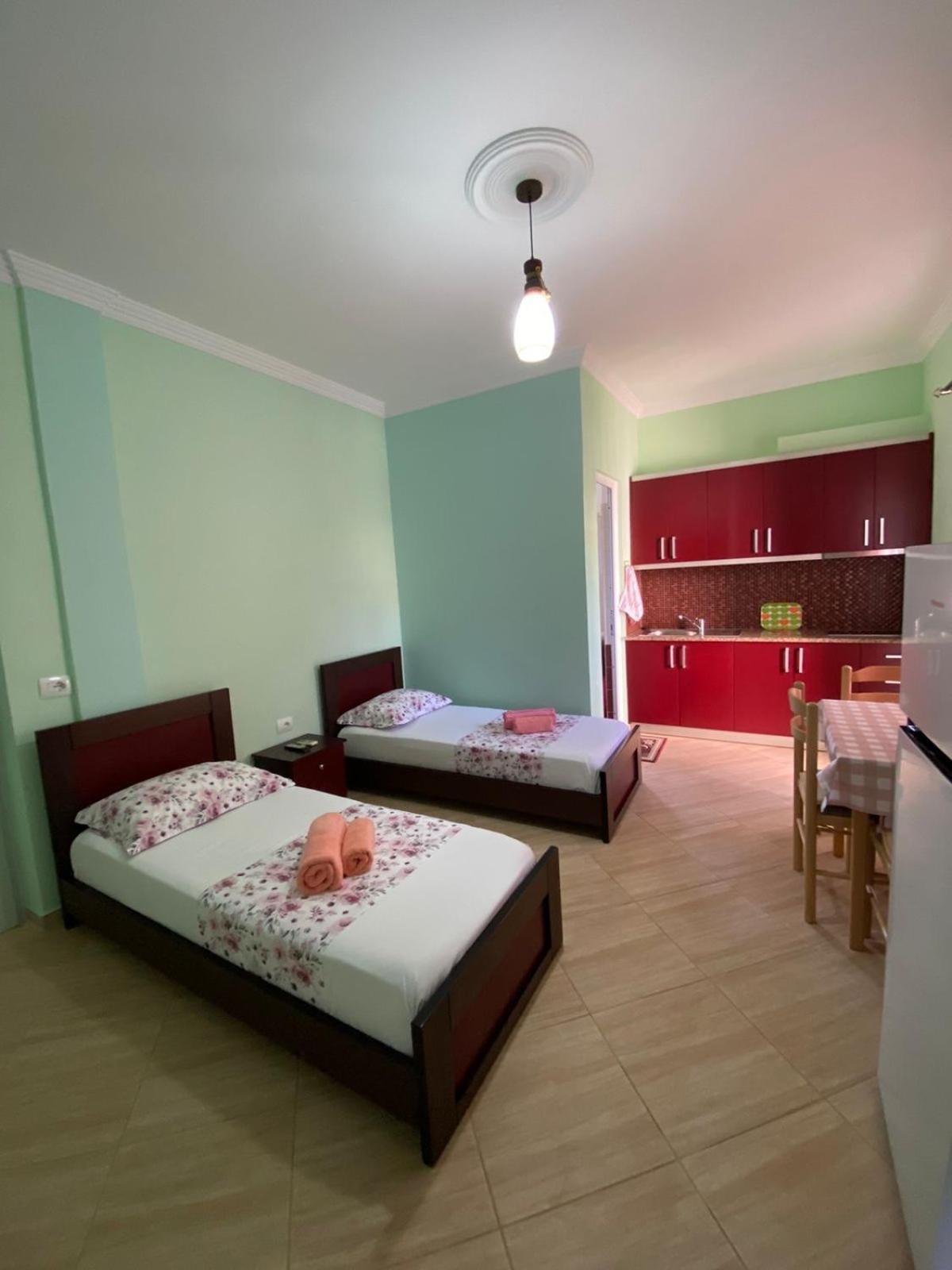 Vila Garden Ksamil Bagian luar foto